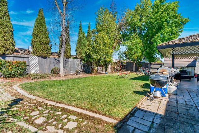 749 Alta Vista Ct, Galt, CA 95632