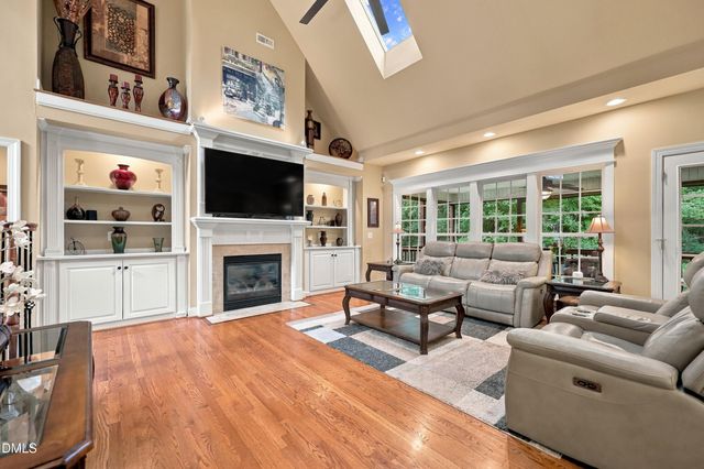 35 Broomhill Court, Clayton, NC 27527