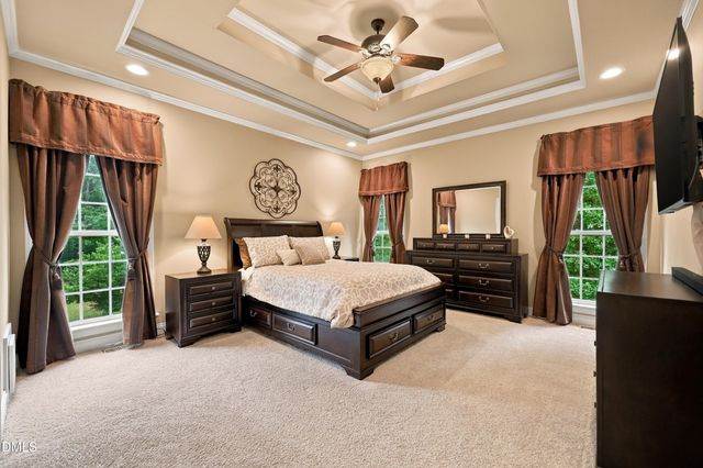 35 Broomhill Court, Clayton, NC 27527