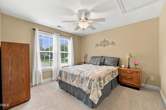 35 Broomhill Court, Clayton, NC 27527