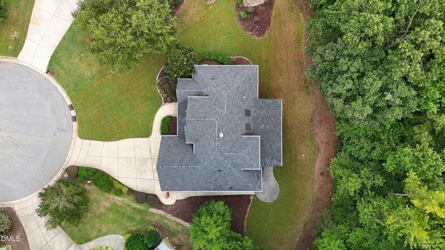 35 Broomhill Court, Clayton, NC 27527