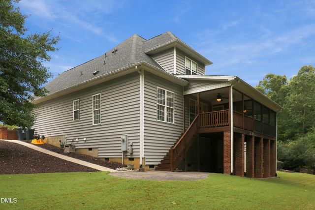 35 Broomhill Court, Clayton, NC 27527