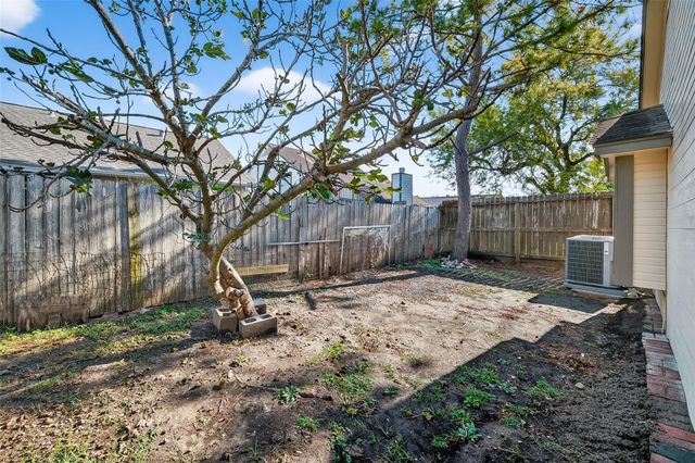 11415 Chariot Drive, Stafford, TX 77477