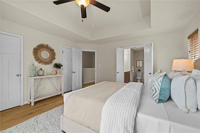 616 Foster LN, Virginia Beach, VA 23451