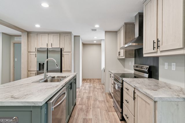5 N Riverhill Trail, Brunswick, GA 31525