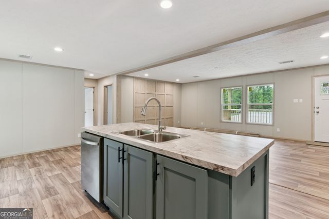 5 N Riverhill Trail, Brunswick, GA 31525