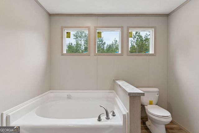 5 N Riverhill Trail, Brunswick, GA 31525