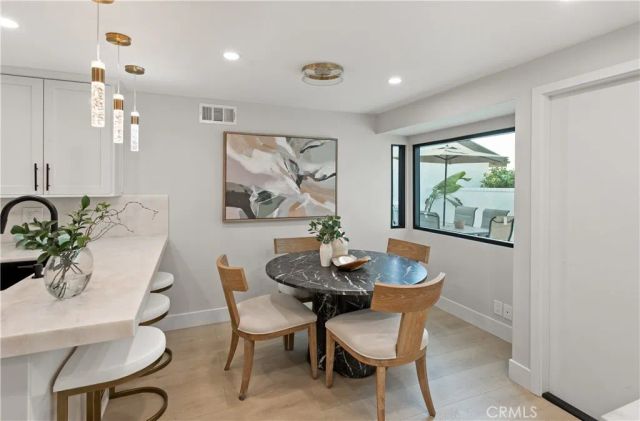 10 White Water Drive, Corona Del Mar, CA 92625