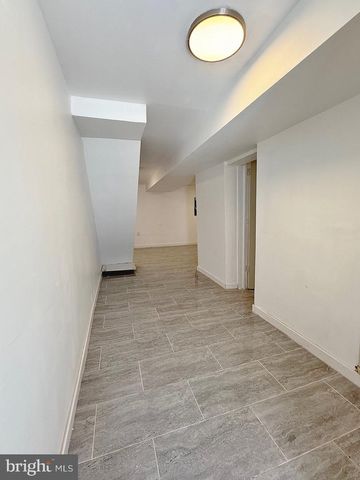 1249 OWEN PL NE, Washington, DC 20002