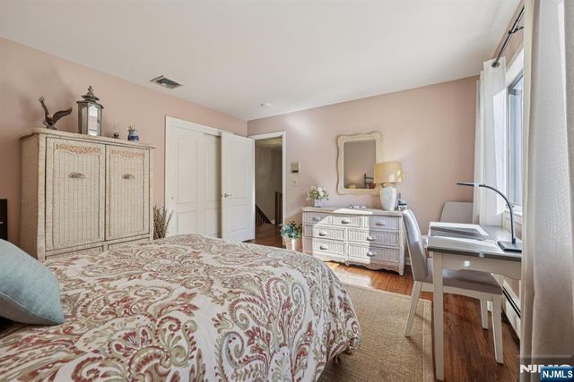 76 Church Street, Alpine, NJ 07620