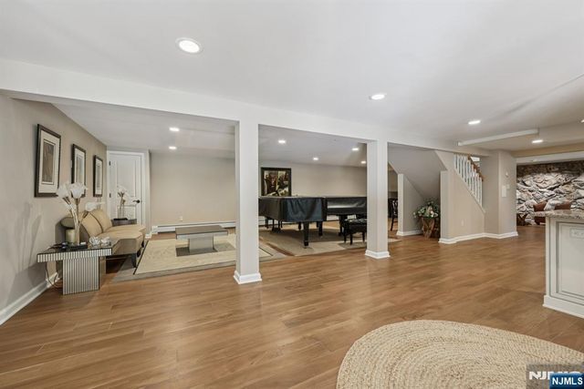76 Church Street, Alpine, NJ 07620