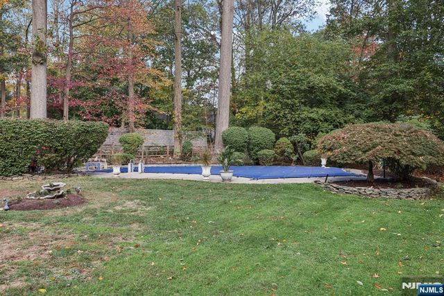 76 Church Street, Alpine, NJ 07620