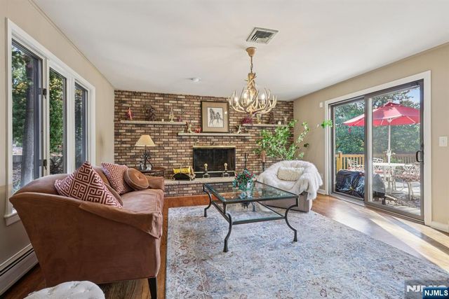76 Church Street, Alpine, NJ 07620