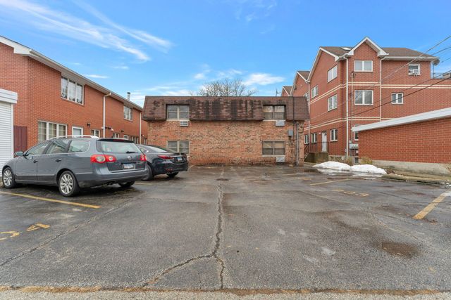 313 Elgin Avenue 201, Forest Park, IL 60130