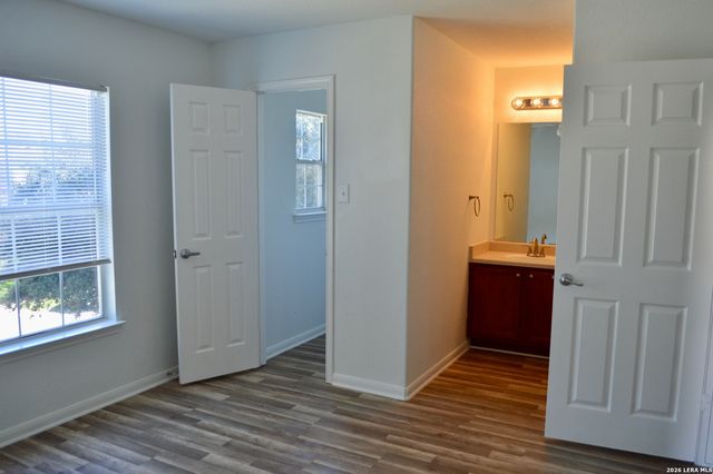 7123 Hallie, San Antonio, TX 78227