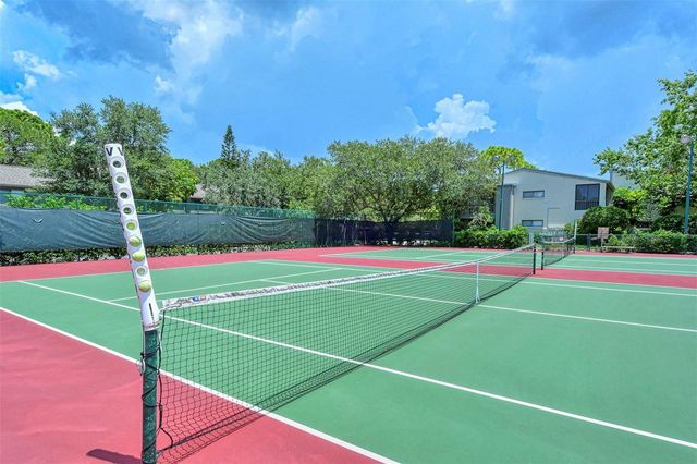 1601 BAYHOUSE POINT DRIVE BA204, Sarasota, FL 34231