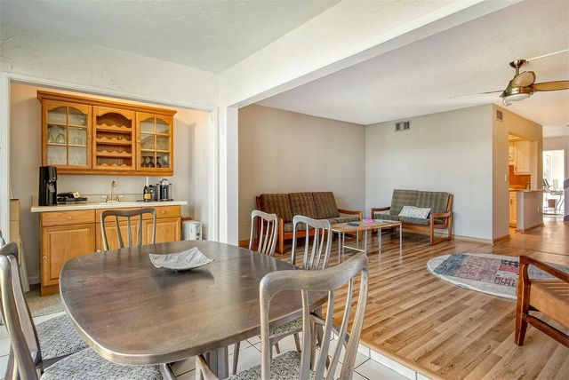 1601 BAYHOUSE POINT DRIVE BA204, Sarasota, FL 34231