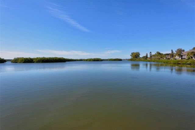 1601 BAYHOUSE POINT DRIVE BA204, Sarasota, FL 34231