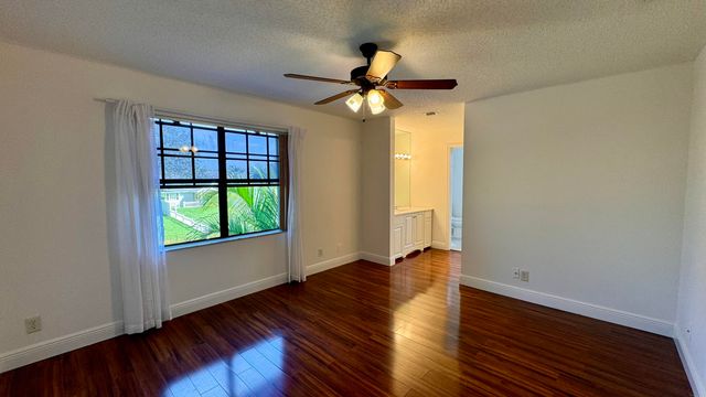 1746 Harborside Circle, Wellington, FL 33414