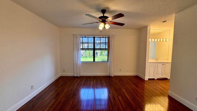 1746 Harborside Circle, Wellington, FL 33414