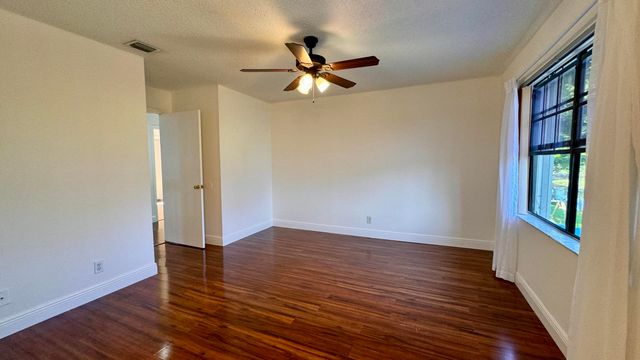 1746 Harborside Circle, Wellington, FL 33414