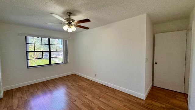 1746 Harborside Circle, Wellington, FL 33414