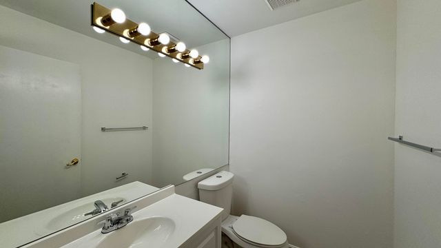 1746 Harborside Circle, Wellington, FL 33414