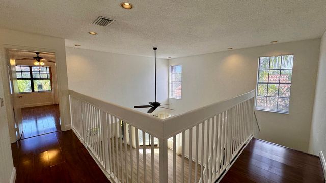 1746 Harborside Circle, Wellington, FL 33414