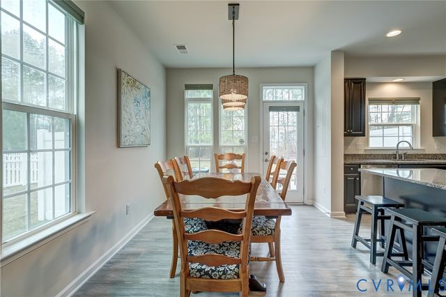 8994 Ringview Dr, Mechanicsville, VA 23116