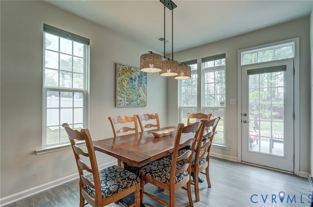 8994 Ringview Dr, Mechanicsville, VA 23116