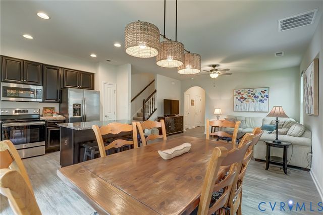 8994 Ringview Dr, Mechanicsville, VA 23116