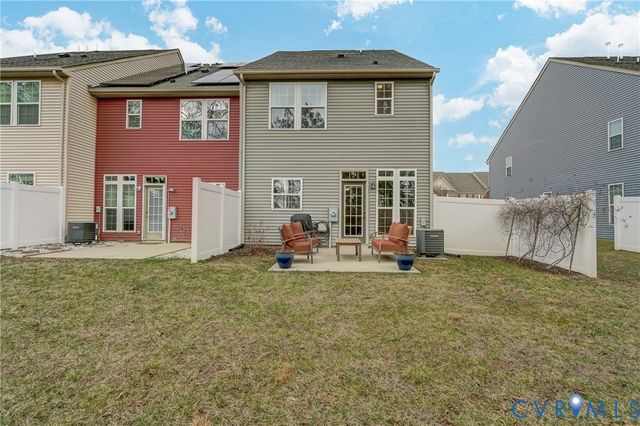 8994 Ringview Dr, Mechanicsville, VA 23116