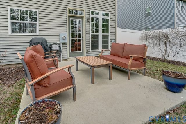 8994 Ringview Dr, Mechanicsville, VA 23116