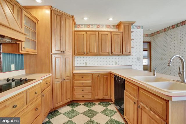 364 NORTH ST, Millersburg, PA 17061