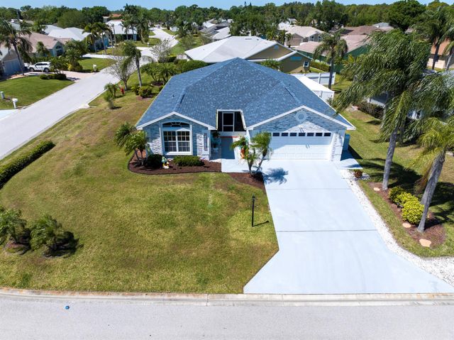 6823 Wadswoth Terrace, Port St Lucie, FL 34952