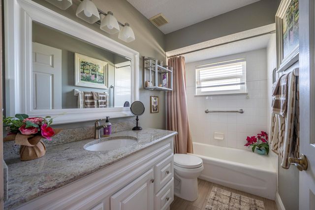 6823 Wadswoth Terrace, Port St Lucie, FL 34952