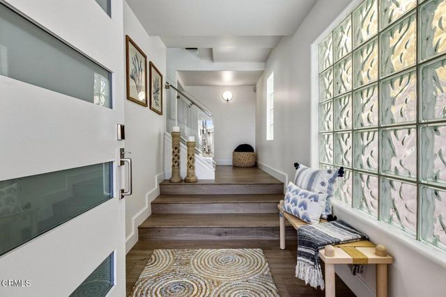 105 Malibu Avenue, Oxnard, CA 93035