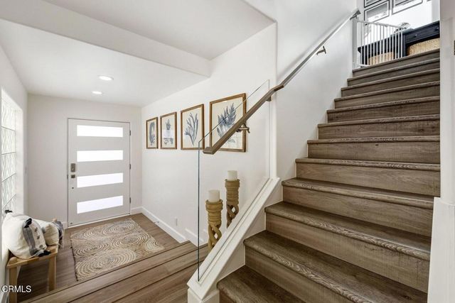 105 Malibu Avenue, Oxnard, CA 93035