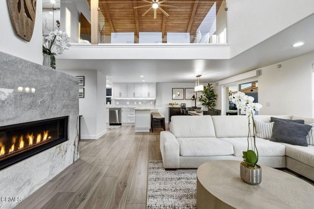 105 Malibu Avenue, Oxnard, CA 93035