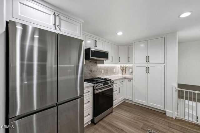 105 Malibu Avenue, Oxnard, CA 93035