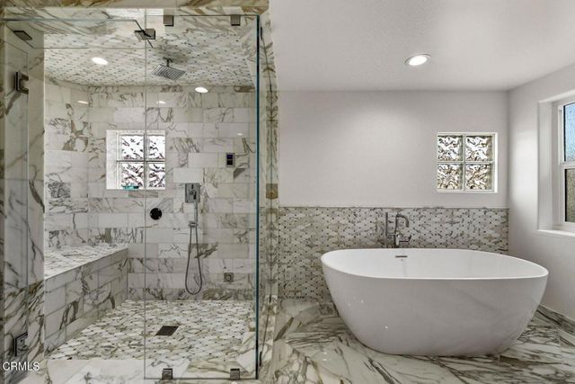 105 Malibu Avenue, Oxnard, CA 93035