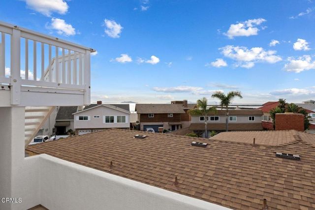 105 Malibu Avenue, Oxnard, CA 93035