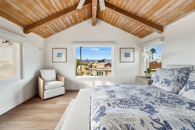 105 Malibu Avenue, Oxnard, CA 93035