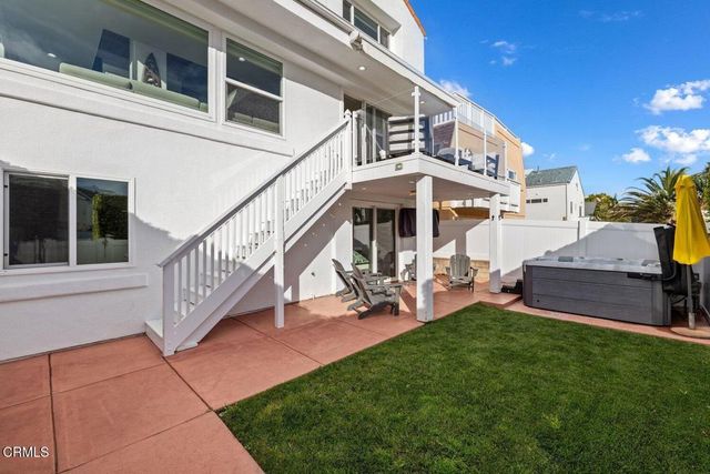 105 Malibu Avenue, Oxnard, CA 93035