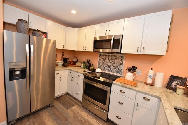 601 Dave Creek Pkwy Apt 110, Fairfield Bay, AR 72088