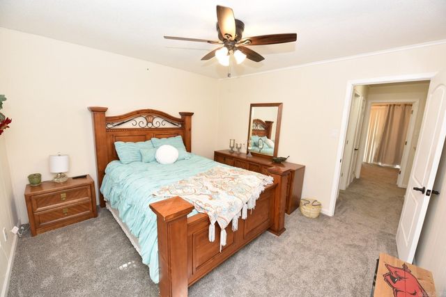 601 Dave Creek Pkwy Apt 110, Fairfield Bay, AR 72088