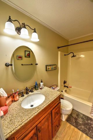 601 Dave Creek Pkwy Apt 110, Fairfield Bay, AR 72088