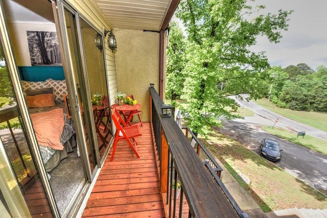 601 Dave Creek Pkwy Apt 110, Fairfield Bay, AR 72088