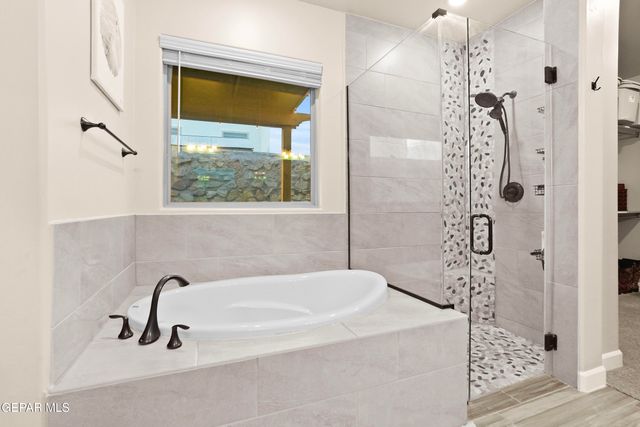733 BIRMINGHAM Place, El Paso, TX 79928