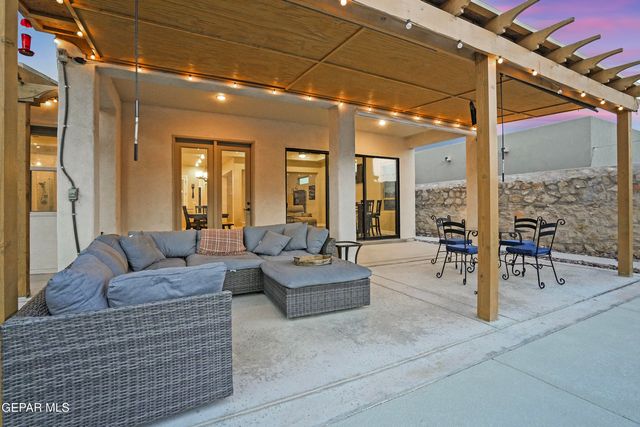 733 BIRMINGHAM Place, El Paso, TX 79928